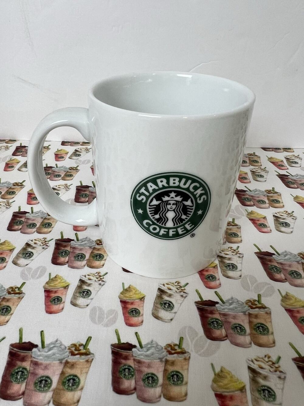 2007 Classic Starbucks Mermaid Siren Logo White 10 oz Coffee Cup